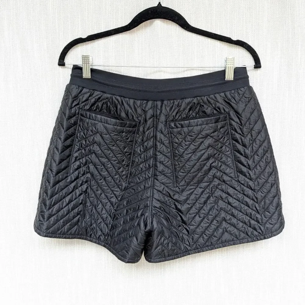 Athleta Apres Ski Shorts Womens 4 Black Quilted Nylon Wide Leg Relaxed Fit